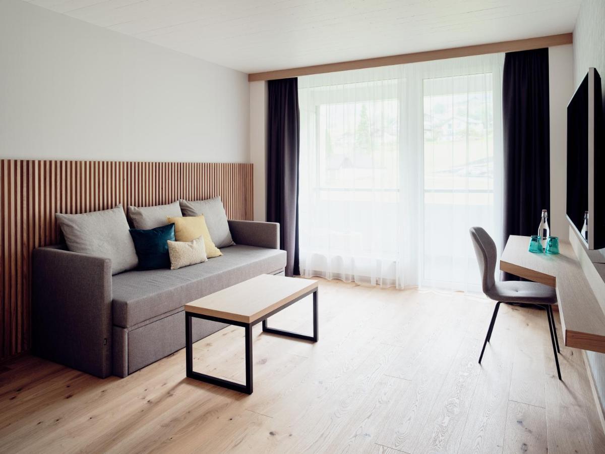 Hotel Neu-Schoenstatt Quarten Екстериор снимка