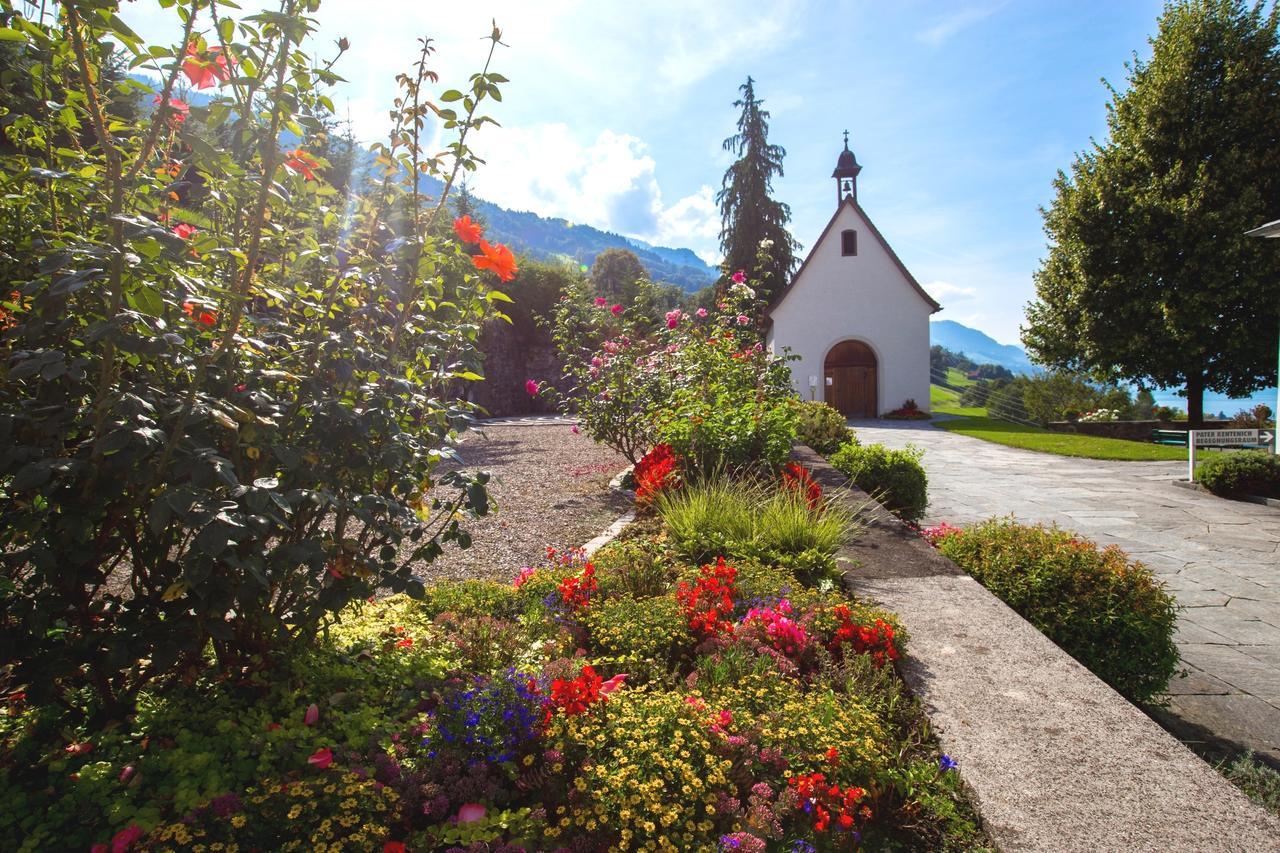 Hotel Neu-Schoenstatt Quarten Екстериор снимка
